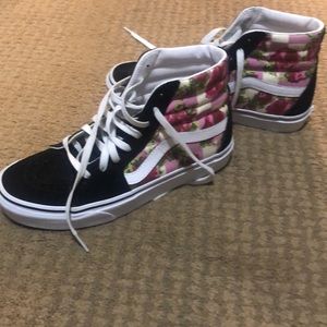 Vans Old Skool Sk8-Hi black/floral high top 8.5